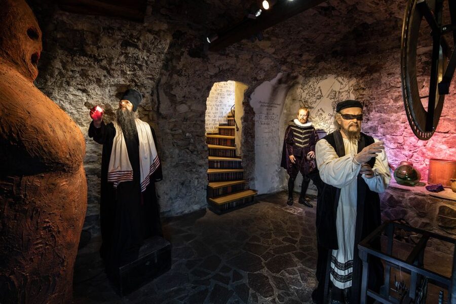Prague: Madame Tussauds Entry Ticket - Quick Hits Before You Go
