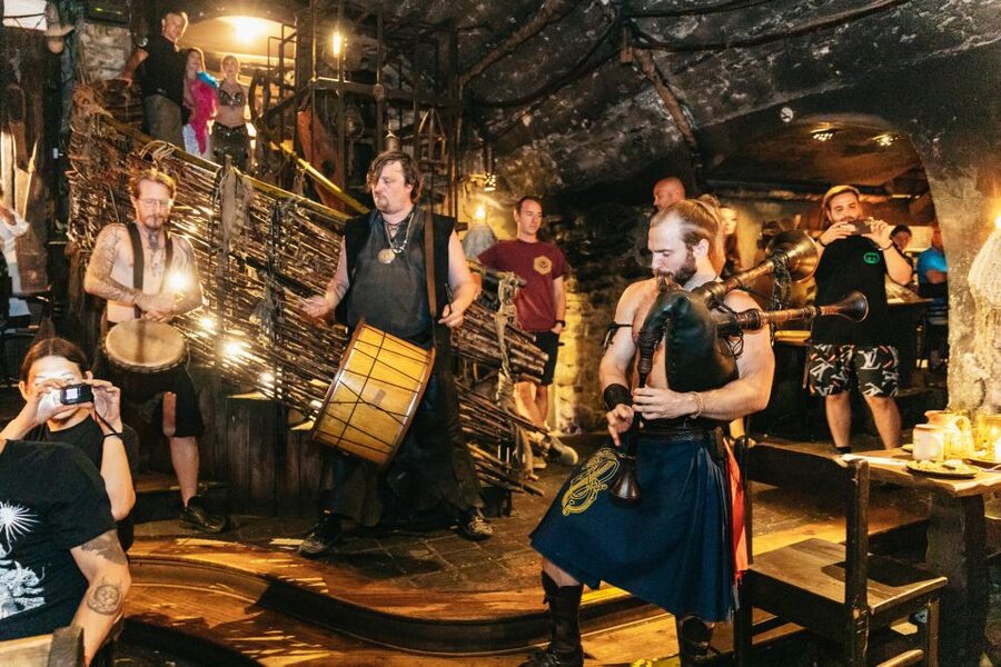Prague: Medieval Dinner with Unlimited Drinks - Best-fit situations: who should book this dinner show