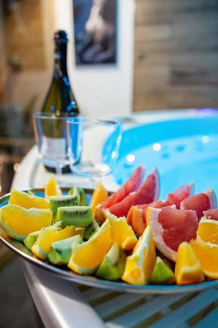 Prague: Modern Private Spa with Jacuzzi and/or Sauna - Who this private spa is best for (and who should skip it)