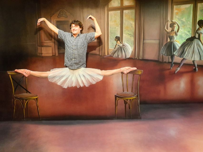 Prague: Museum of Fantastic Illusions Entry Ticket - Timing in Prague: open late, last entry at 8:00 PM