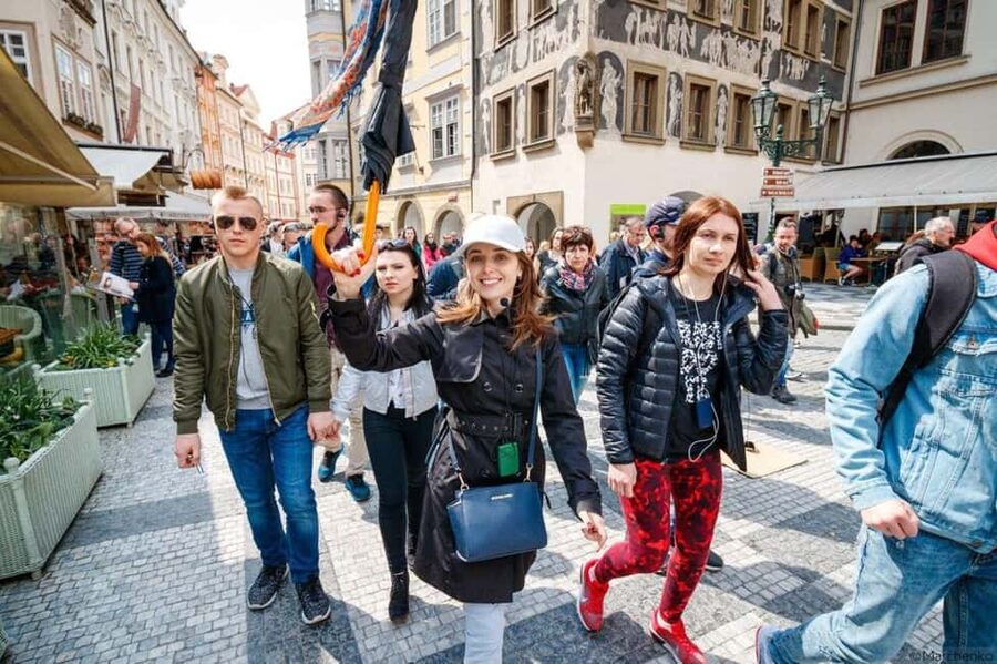 Prague Must-See: Old Town, Charles Bridge & Alchemy Museum - Key things you’ll notice on this Prague must-see walk