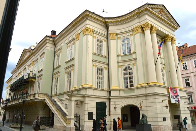 Prague: National Museum Ticket & Online Audioguide City Tour - Who this is best for (and who should pass)