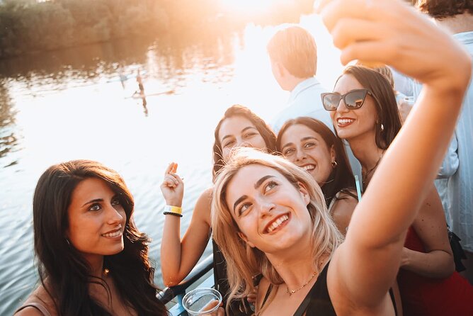 Prague New Year's VIP Boat Party Plus EPIC Club - Prague Castle for the Magic Moment
