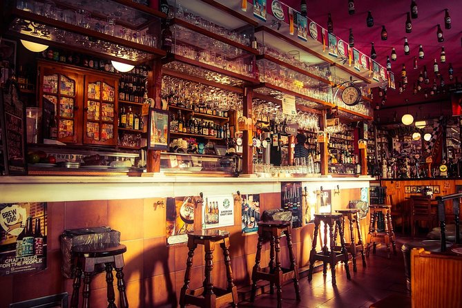 Prague Nightlife Party - How a short 3-hour nightlife loop works in Prague