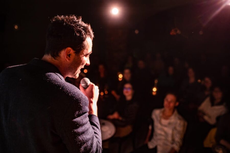 Prague: NYE with Comedy Show, Unlimited Drinks and Fireworks - What the 90 minutes actually feel like