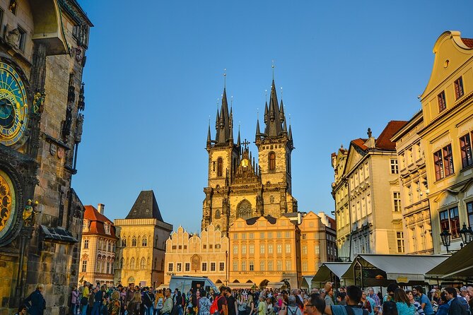 Prague: Old Town and Jewish Quarter Small-Group Tour - Key things you will notice on this tour