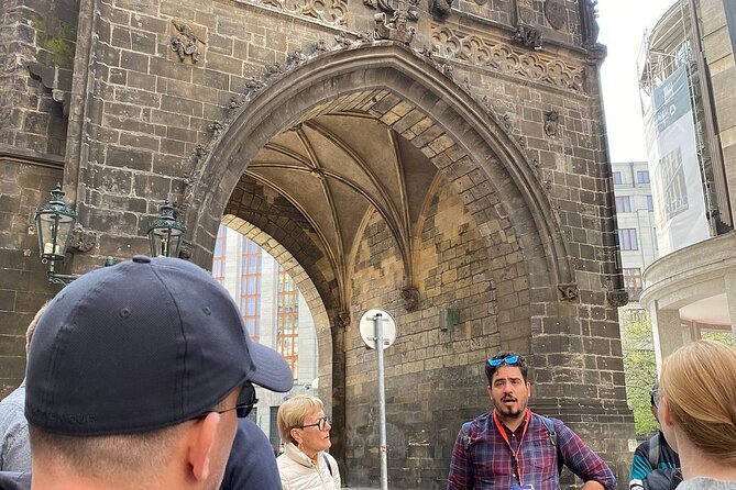 Prague: Old Town and Jewish Quarter Small-Group Tour - Josefov, the Jewish Quarter, and the Kafka connection