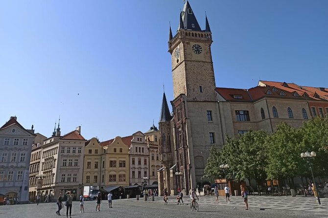 Prague: Old Town and Jewish Quarter Small-Group Tour - Who should book this Old Town and Josefov walk