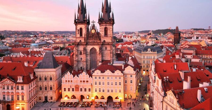 Prague: Old Town and Jewish Quarter Tour with Jewish Museum - Meeting by Charles IV, then getting your bearings