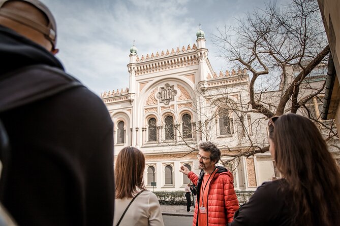 Prague Old Town and Jewish Quarter Walking Tour - A 2-hour walk that ties Prague’s two great stories together