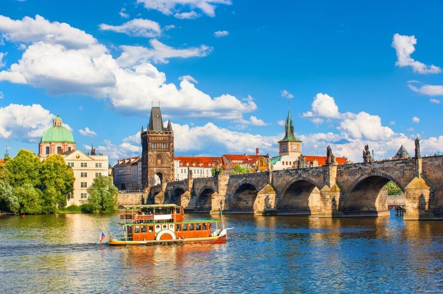 Prague Old Town Family Tour, Attractions, Royal Castle - Church of Our Lady before Týn, and why kids notice the skyline