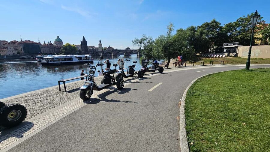 Prague Old Town: Guided Tour on eScooters - Practical Scooter Training Before You Hit Old Town