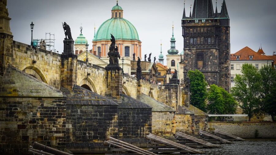 Prague: Old Town Highlights & Hidden Gems Guided Tour - Where this Prague Old Town walk really shines