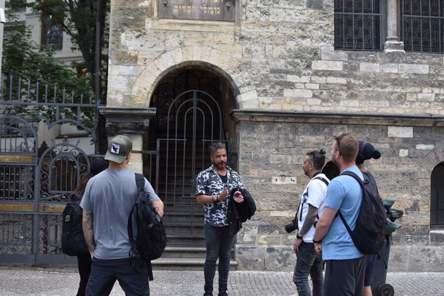 Prague: Old Town Highlights & Hidden Gems Guided Tour - Where you end matters: Prague Castle, Old Town Square, or Rudolfinum