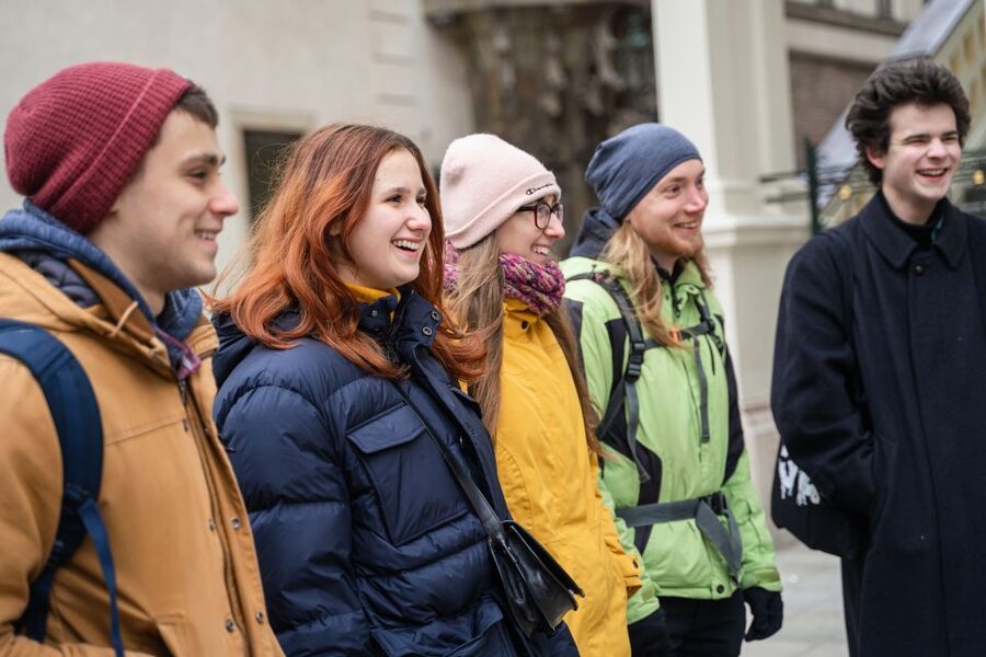 Prague: Old Town Private Walking Tour with Hotel Pickup - Practical comfort tips for a 2 to 4 km, rain or shine walk