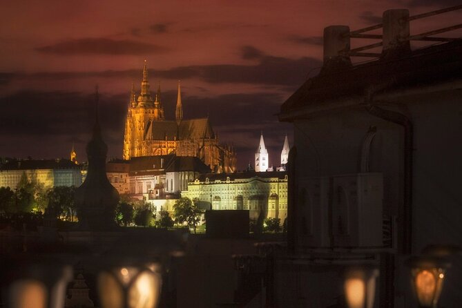 Prague Photoshoot for Couples, Betrothed, Family & Friends - What You Actually Get in 5 Hours