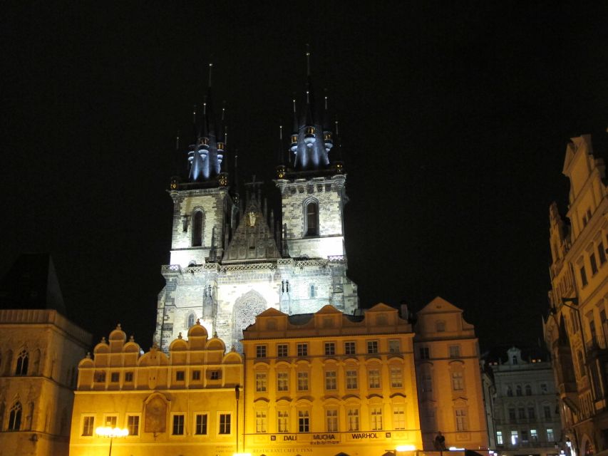 Prague: Plague Doctor Old Town History Walking Tour - The Plague Doctor Costume, PPE, and What A. Schamsky Adds