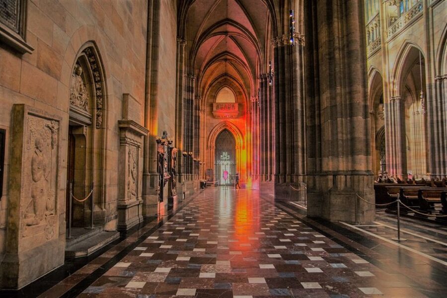 Prague: Prague Castle Complex Smartphone Audio Guide - Golden Lane, small doors, big character sketches