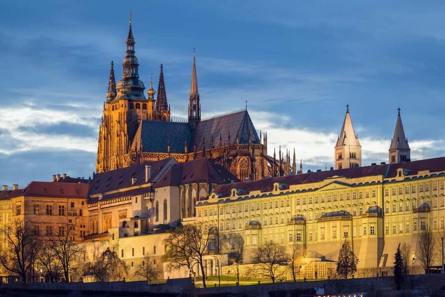 Prague: Prague Castle Skip-the-Line Ticket with Audioguide - Prague Castle Skip-the-Line Ticket, What It Really Saves You