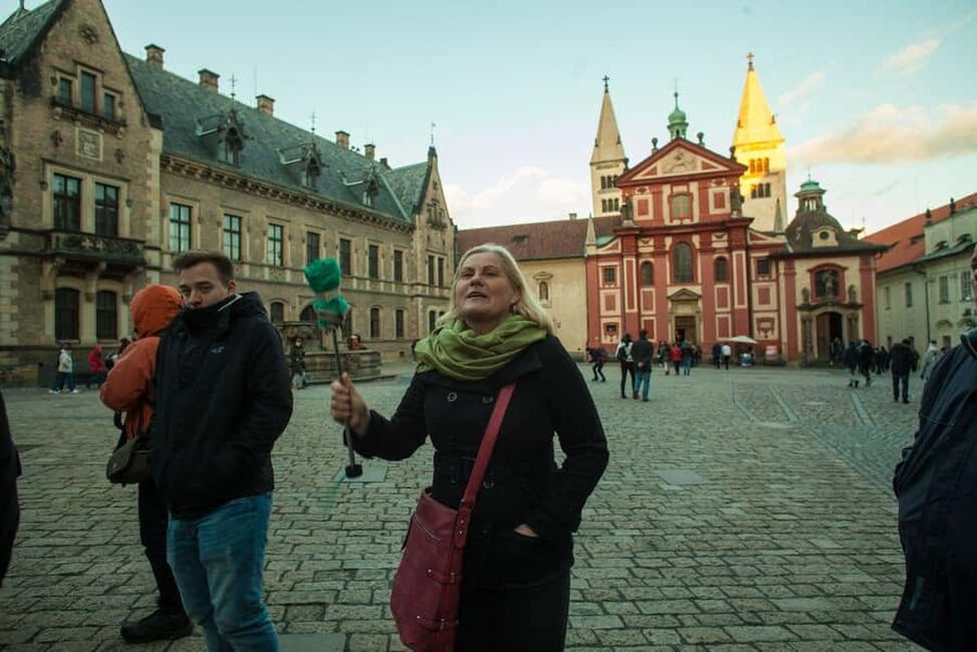 Prague: Prague Castle Walking Tour with Golden Lane in German - Price and value: why $29 can be a smart use of limited time