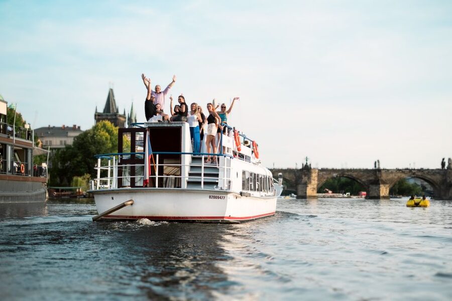 Prague: Private Beer Boat Cruise with Unlimited Beer - Boat setup, indoor space for 30, and the weather reality