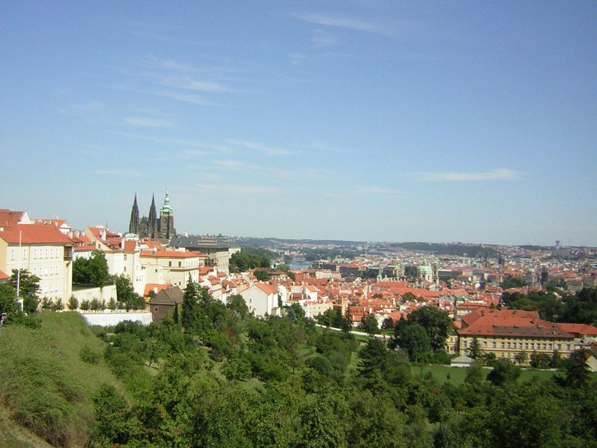 Prague: Private City Tour by Minivan - Who should book this Prague private minivan tour?
