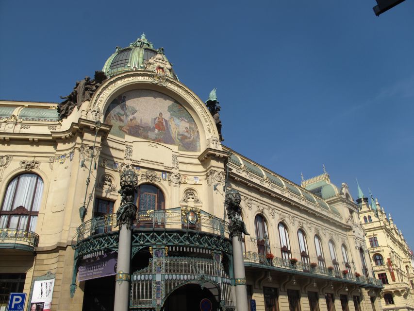 Prague: Private Cubism & Art Nouveau Walking Tour - Hotel Pickup and the Value of a Private Walk