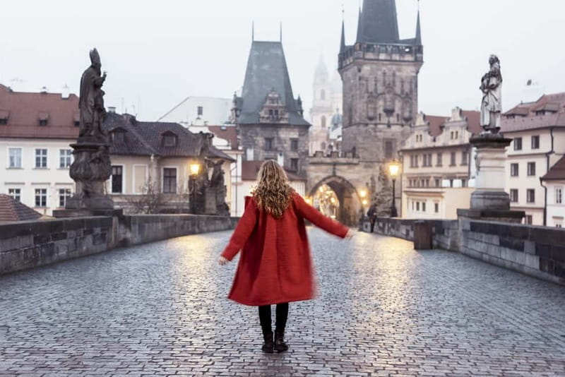 Prague: Private Professional Photoshoot - Photo Count, Editing, and Delivery: What You’ll Actually Download