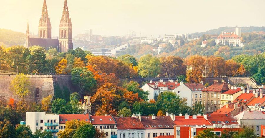 Prague: Private tour to the historic fortress of Vyšehrad - Why Vyšehrad is the Prague viewpoint worth planning