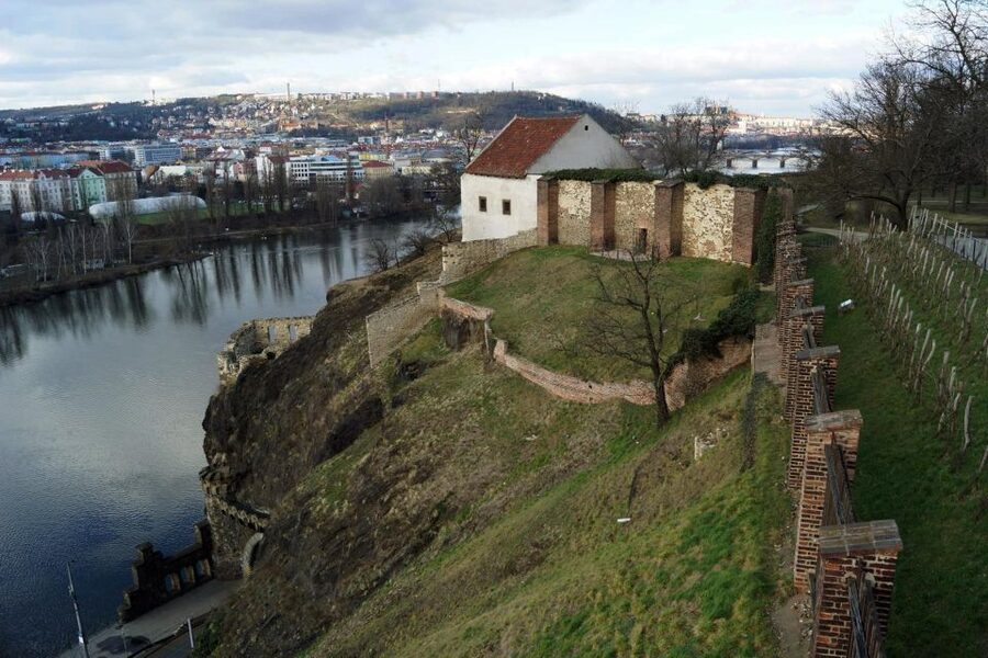 Prague: Private tour to the historic fortress of Vyšehrad - How the 90 minutes feel in real life
