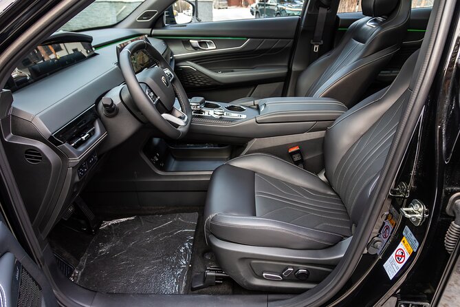 Prague Private Transfer to / from Prague Airport - Price and Value, Including the Private Part