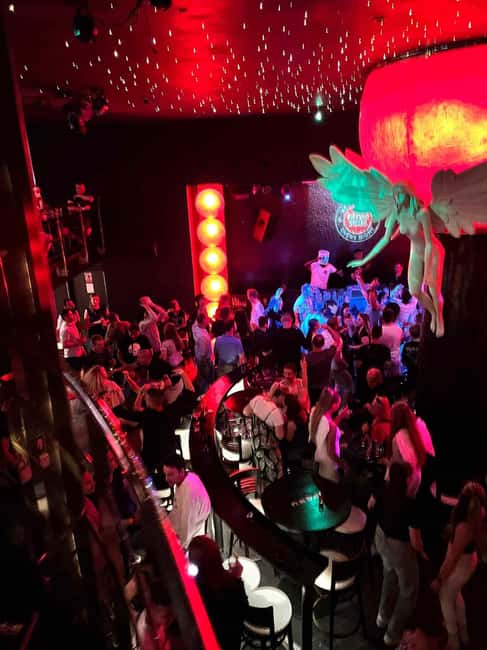 Prague: Pub Crawl with Shots & Entrance to Rooftop Club - Open bar for two hours: where the value shows up