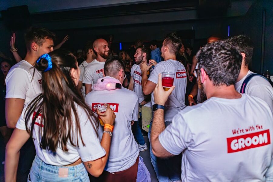 Prague: Pub Crawl with Unlimited Drinks & 5-floor Club Entry - The first bar: unlimited pours plus games that get strangers talking