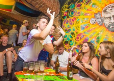 Pub Crawl with Unlimited Drinks, Bars & Club Entry