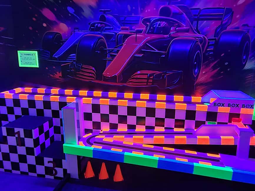 Prague: Punk Minigolf Glow-in-the-Dark Entry Ticket - 18 UV Holes That Feel Like Mini Games, Not Just Obstacles