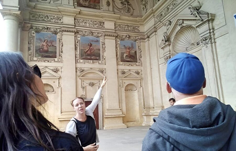 Prague Renaissance and Baroque Gardens Walking Tour - Wallenstein Garden: albino peacocks and Baroque mythology in the same breath