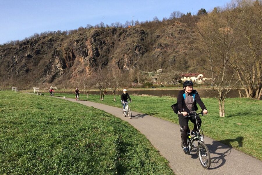 Prague: River & Park Bike Tour to Troja Chateau - Getting started at Praha Bike, Dlouhá 24