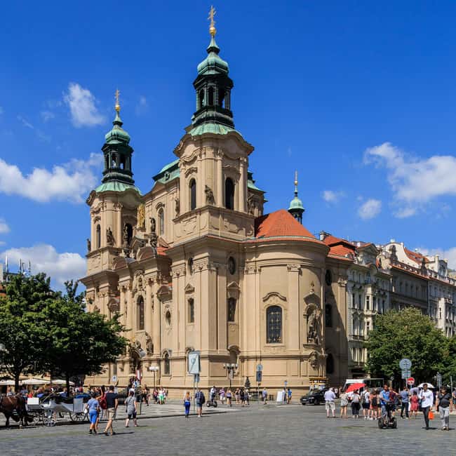 Prague: Russian Prague Tour with a Historian Guide - Why a Russian-Themed Prague Tour Works in 90 Minutes