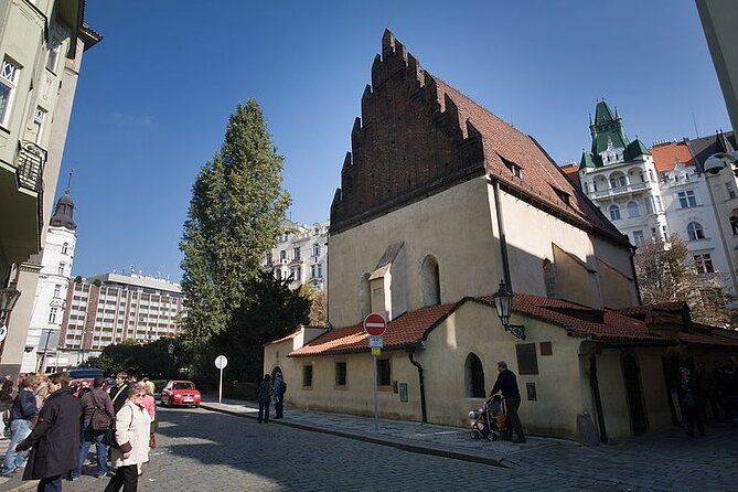 Prague's Jewish Quarter: A Self-Guided Audio Tour - Pinkas Synagogue: the start of the story you can walk into