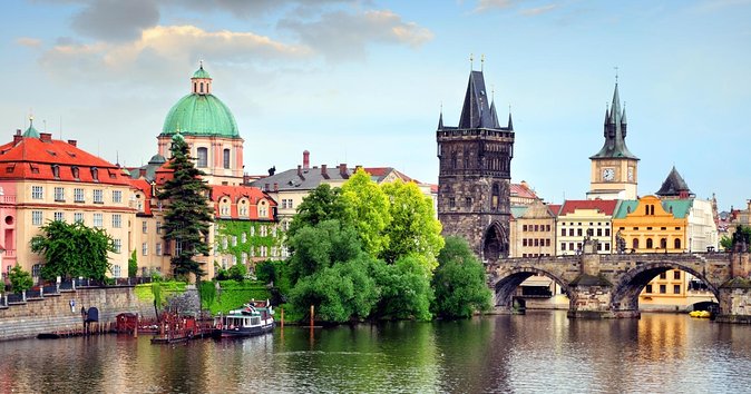 Prague´s Old Town, Jewish Quarter and Charles Bridge Private Tour - Key highlights to know before you go