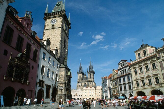 Prague´s Old Town, Jewish Quarter and Charles Bridge Private Tour - Jan Palach context: a real political turning point