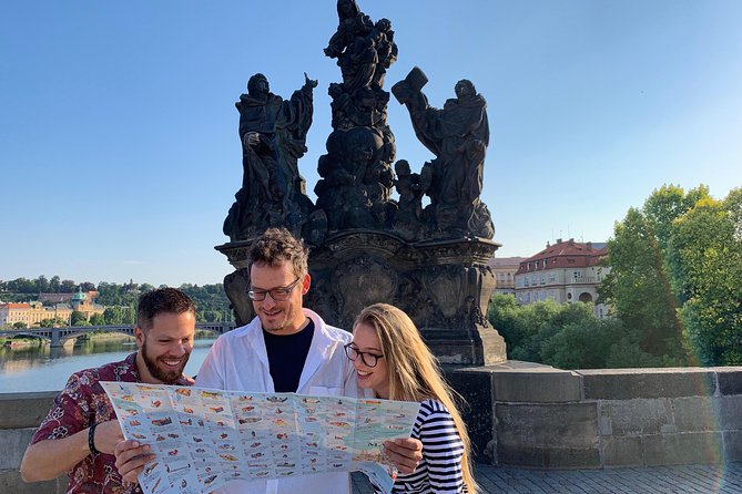 Prague’s TOP Sights - Old Town, Jewish Quarter, Charles Bridge (Tip-based tour) - A 2 to 3 hour Old Town loop with a clean ending