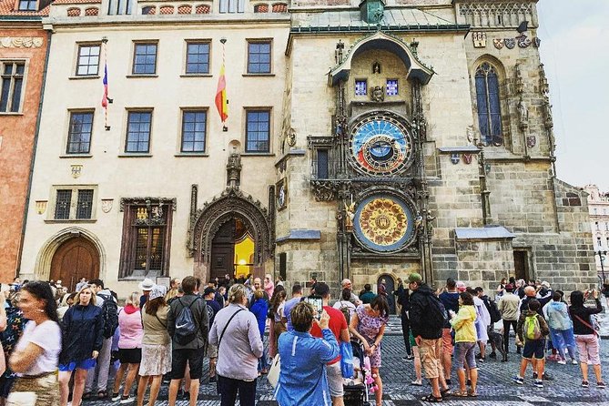 Prague’s TOP Sights - Old Town, Jewish Quarter, Charles Bridge (Tip-based tour) - Art Nouveau to Gothic: stops that teach you what to look at