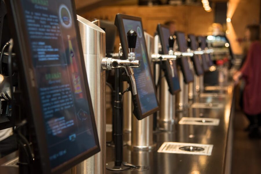Prague: Self-Pour Czech Beer-Tasting Experience - Pairing your pours with Czech pub food and credit planning
