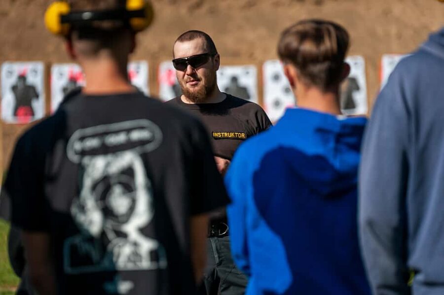 Prague: Shooting Experience with 3 to 10 Guns & Bus Transfer - The people factor: instructors, staff, and the tone of the day