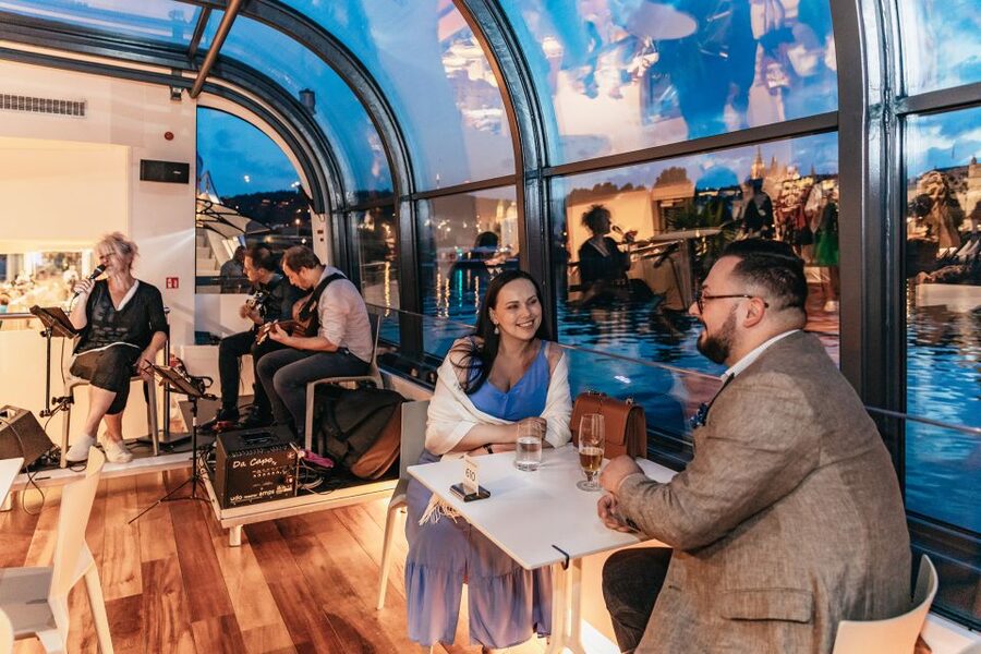 Prague: Sightseeing Dinner Cruise on Open-Top Glass Boat - Key highlights to know before you go