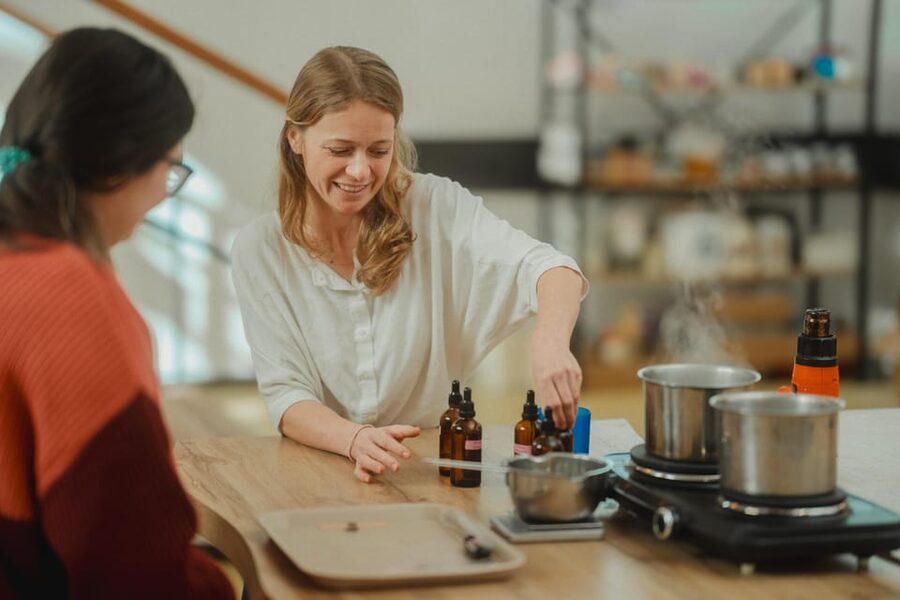 Prague: Soy Candle-Making Workshop - How the Soy-Coconut Wax Process Works in Real Life