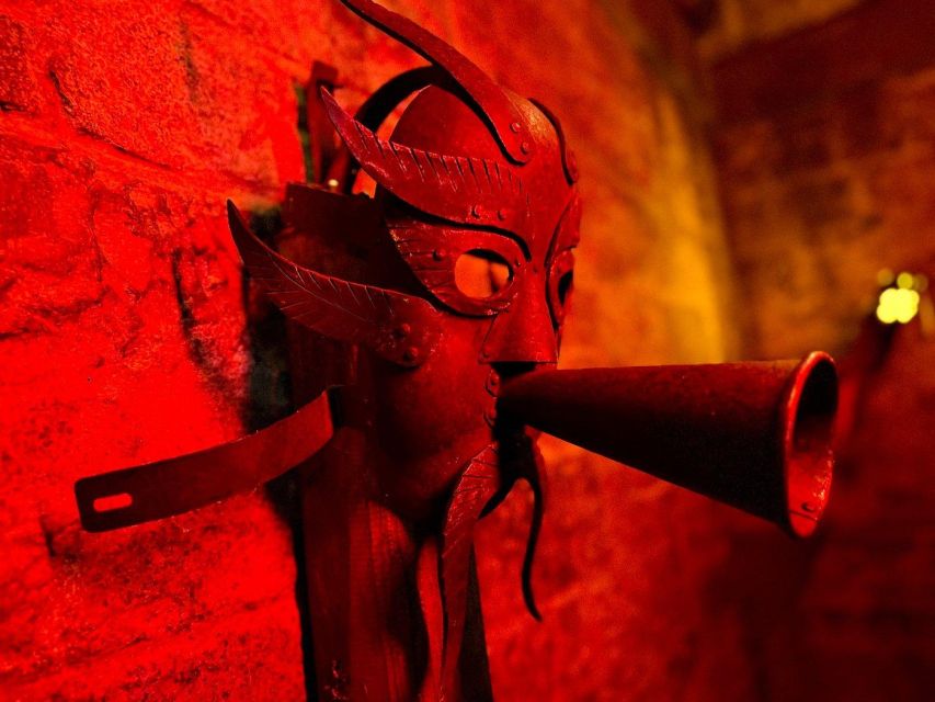 Prague: Story of Prague Immersive Museum Experience - The app and headset system, your built-in digital guide
