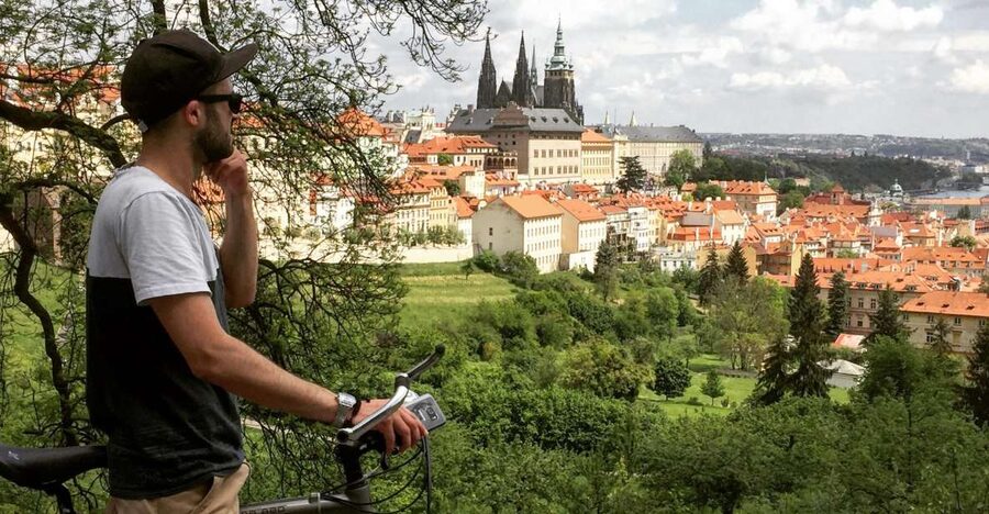 Prague: Stunning Viewpoints, Castle, City & Park E-Bike Tour - Old Town highlights and the beer garden view that helps it click