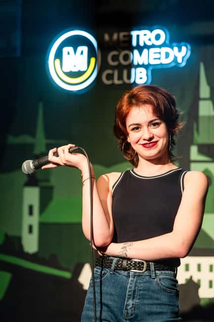 Prague: Sunday Live Music & Stand-Up Comedy Night in English - Finding Metro Comedy Club near Charles Bridge